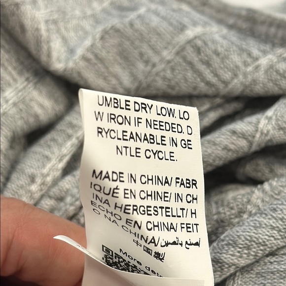 SHEIN Light Gray Knit Top - Picture 8 of 8